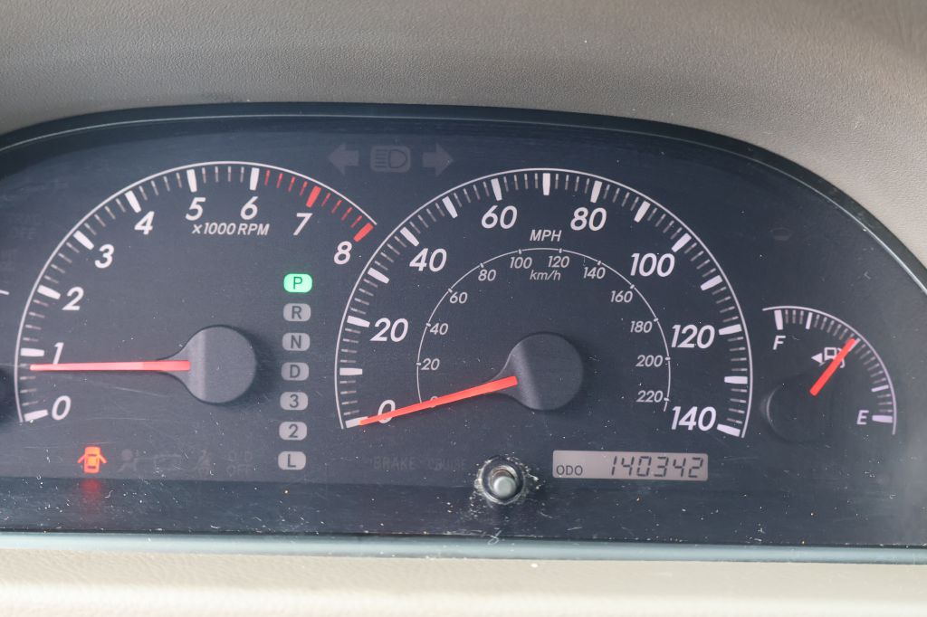 Used Car 2005 Toyota Camry  Le For Sale Under $10,000 In San Antonio, Texas