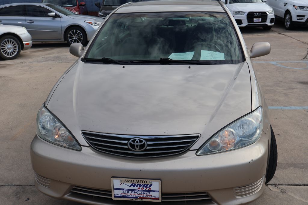 Used Car 2005 Toyota Camry  Le For Sale Under $10,000 In San Antonio, Texas