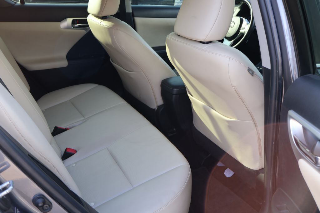 Used Car 2012 Lexus Ct  200 For Sale Under $10,000 In San Antonio, Texas