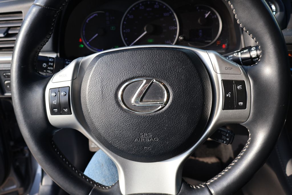 Used Car 2012 Lexus Ct  200 For Sale Under $10,000 In San Antonio, Texas