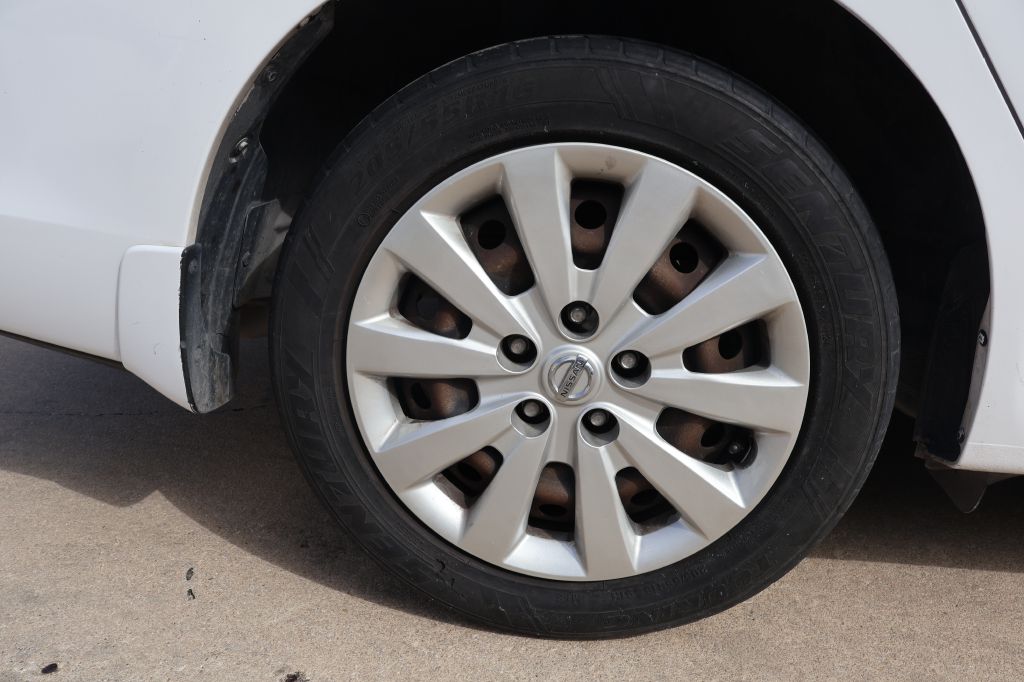 Used Car 2019 Nissan Sentra  S For Sale Under $10,000 In San Antonio, Texas