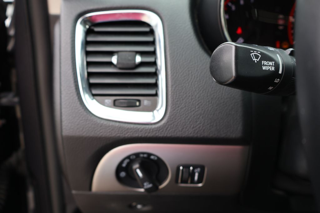Used Car 2015 Dodge Durango  Sxt For Sale Under $12,000 In San Antonio, Texas