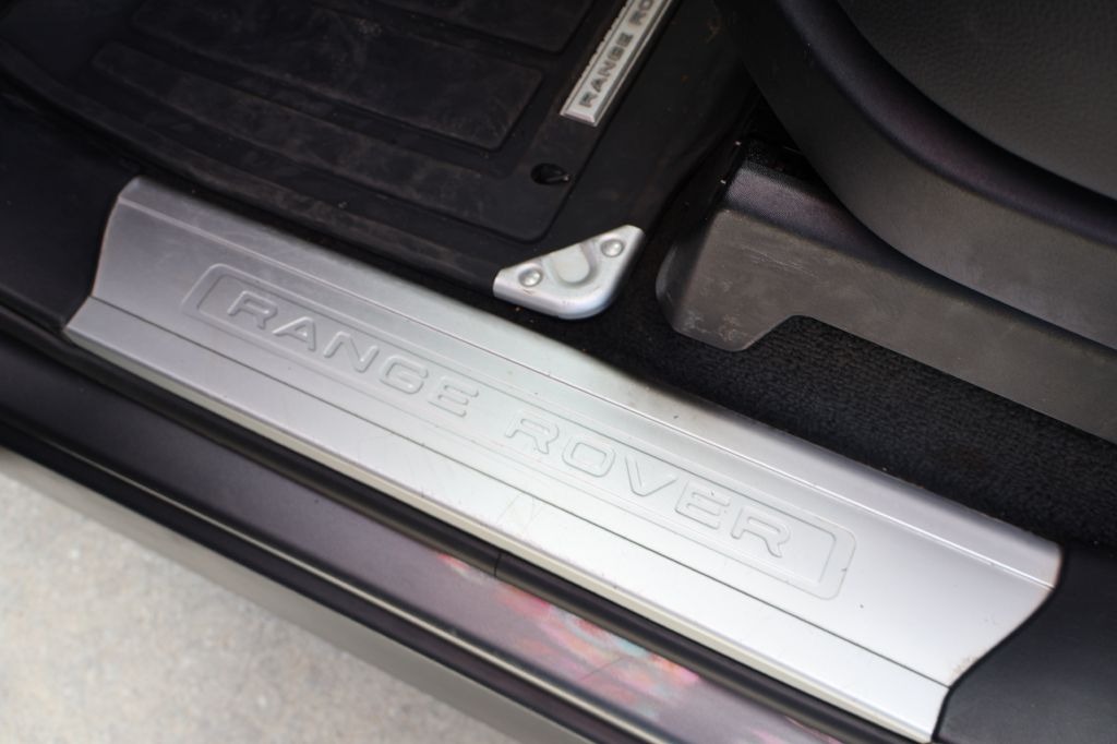 Used Car 2018 Land Rover Range Rover  For Sale Under $25,000 In San Antonio, Texas