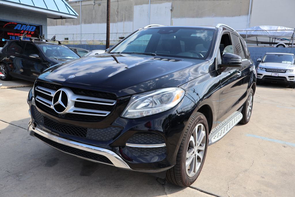 Photo 3 of this MERCEDES-BENZ GLE