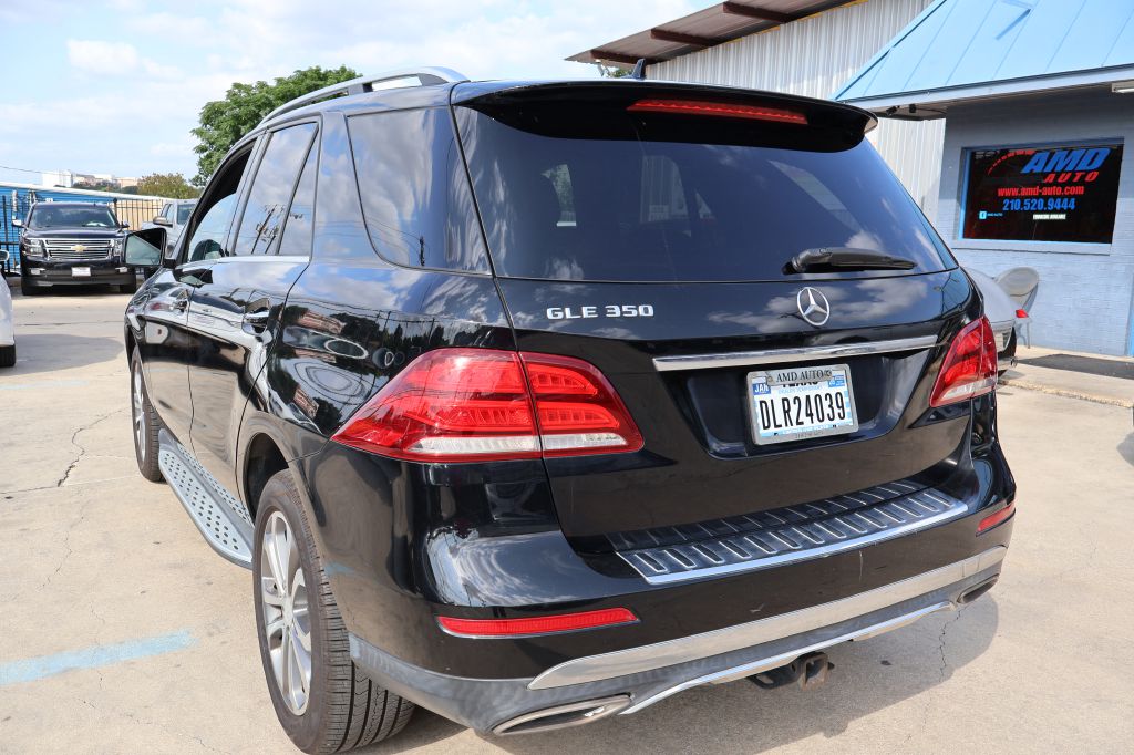 Photo 5 of this MERCEDES-BENZ GLE