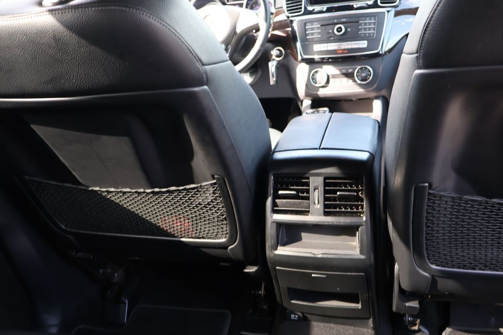 Photo 50 of this MERCEDES-BENZ GLE