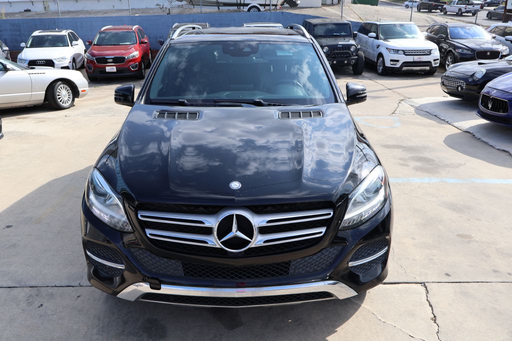Photo 58 of this MERCEDES-BENZ GLE