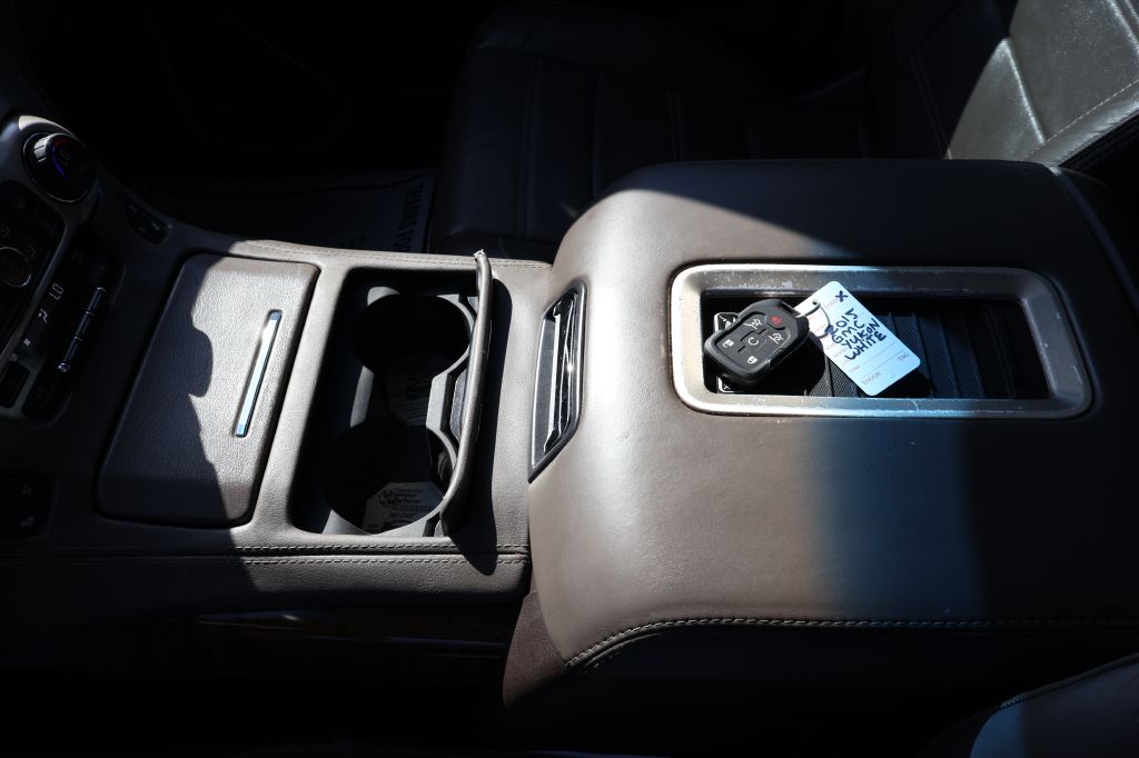 Photo 42 of this GMC YUKON