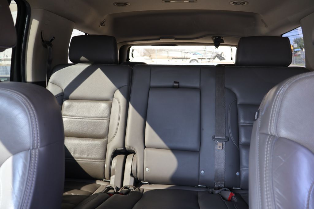 Photo 48 of this GMC YUKON