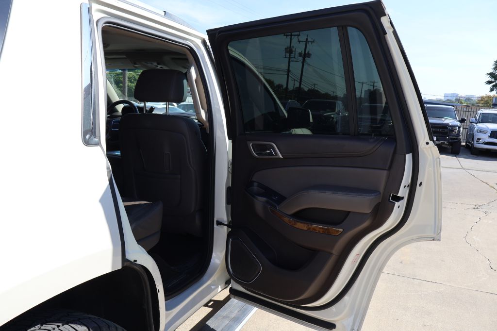Photo 58 of this GMC YUKON