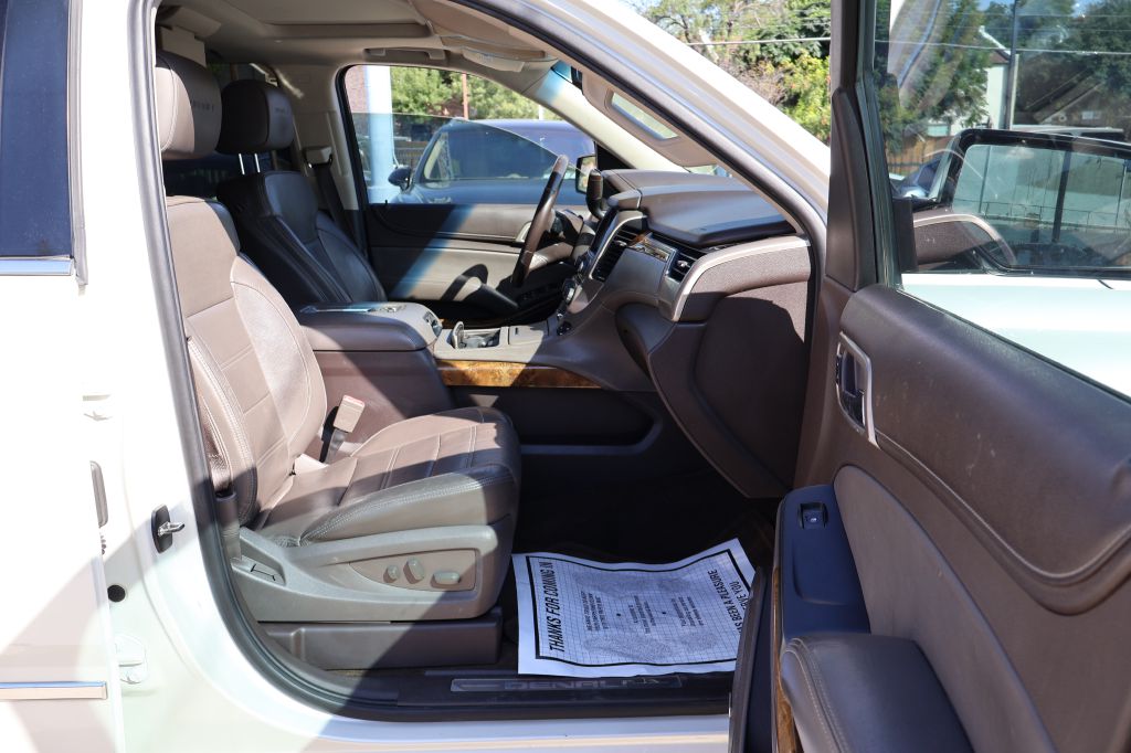 Photo 59 of this GMC YUKON
