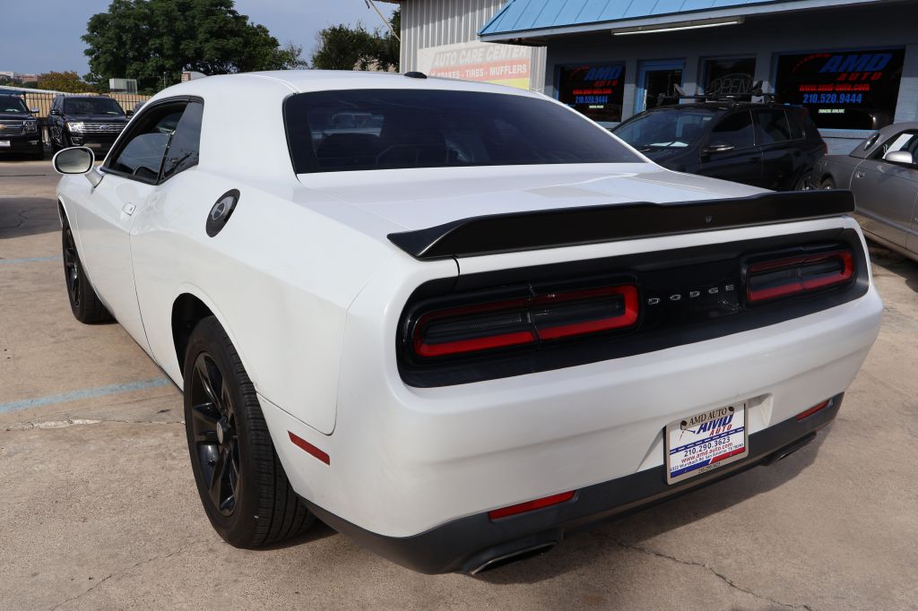 Used Car 2016 Dodge Challenger  Sxt For Sale Under $12,000 In San Antonio, Texas