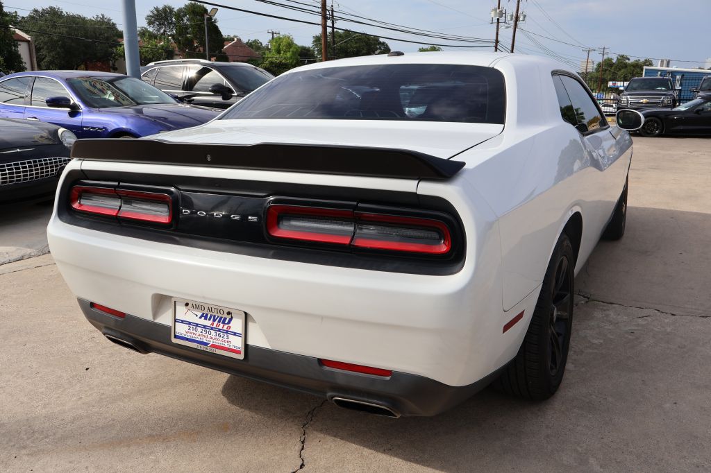 Used Car 2016 Dodge Challenger  Sxt For Sale Under $12,000 In San Antonio, Texas