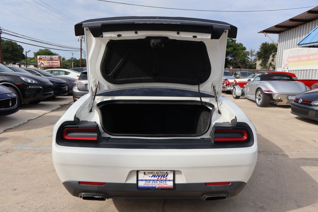 Used Car 2016 Dodge Challenger  Sxt For Sale Under $12,000 In San Antonio, Texas