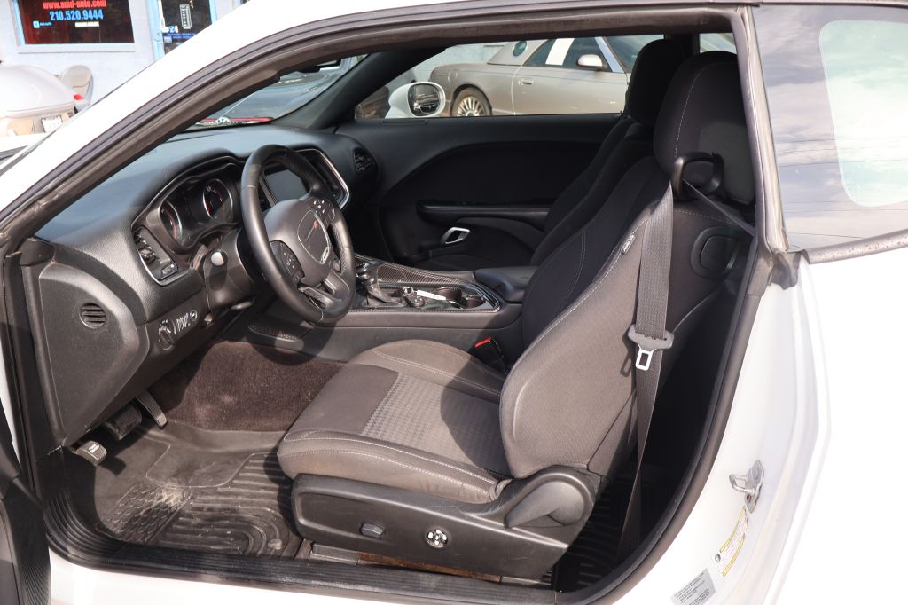 Used Car 2016 Dodge Challenger  Sxt For Sale Under $12,000 In San Antonio, Texas