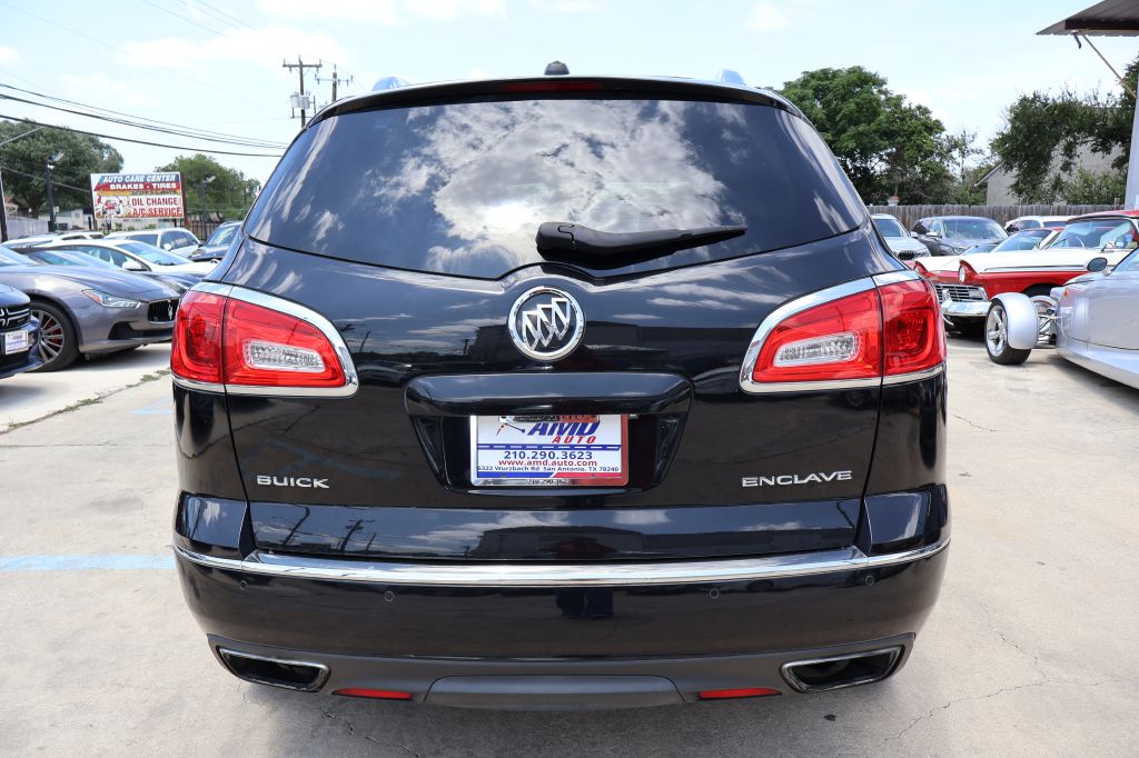 Photo 6 of this BUICK ENCLAVE