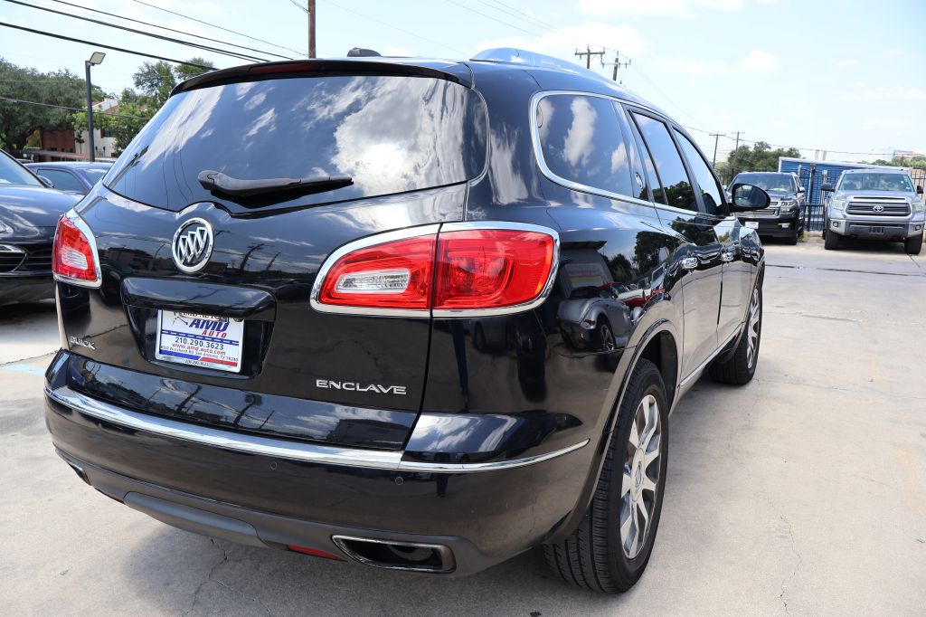 Photo 7 of this BUICK ENCLAVE