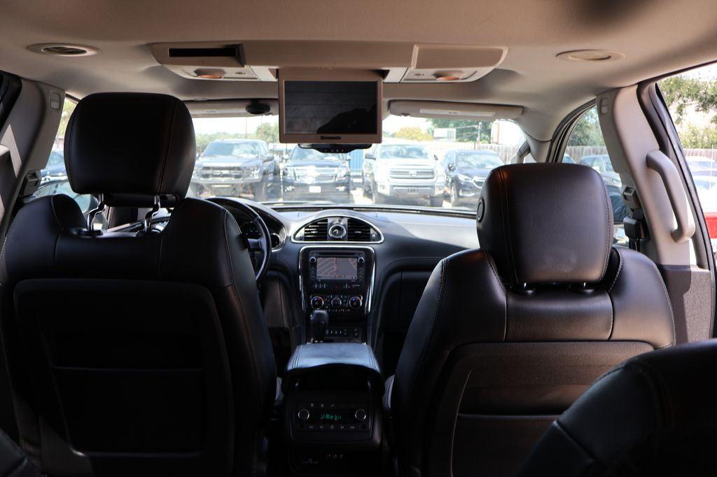 Photo 53 of this BUICK ENCLAVE