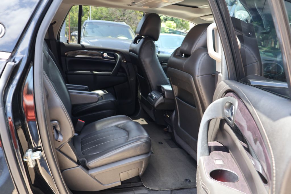 Photo 56 of this BUICK ENCLAVE