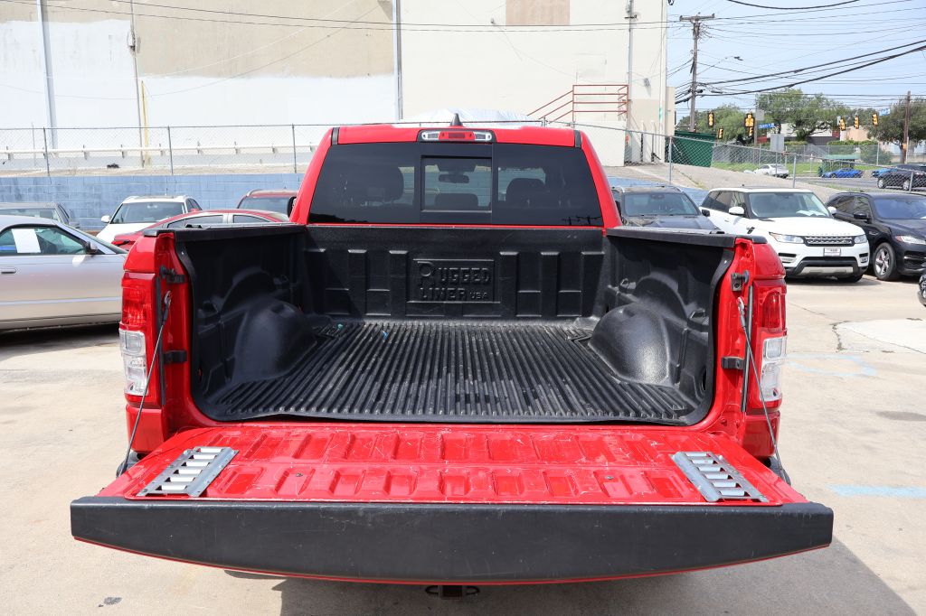 Photo 9 of this RAM 1500