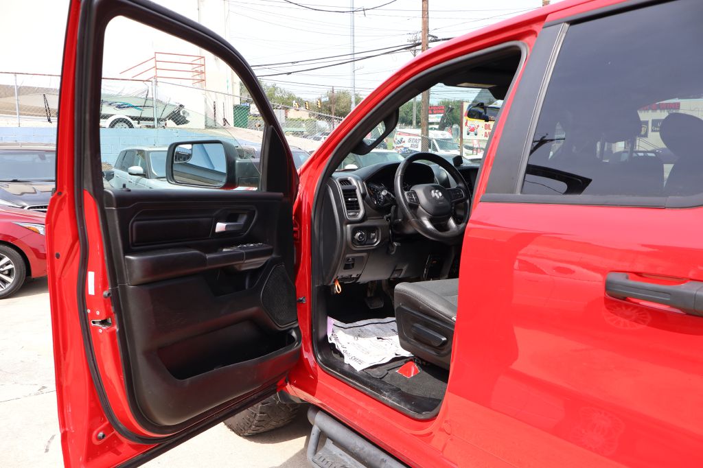 Photo 16 of this RAM 1500
