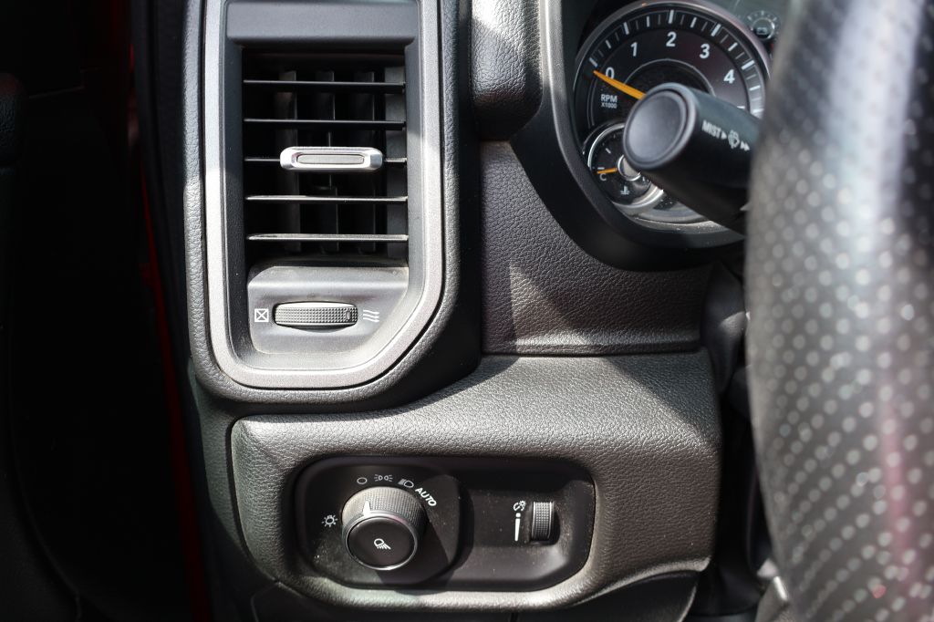 Photo 24 of this RAM 1500