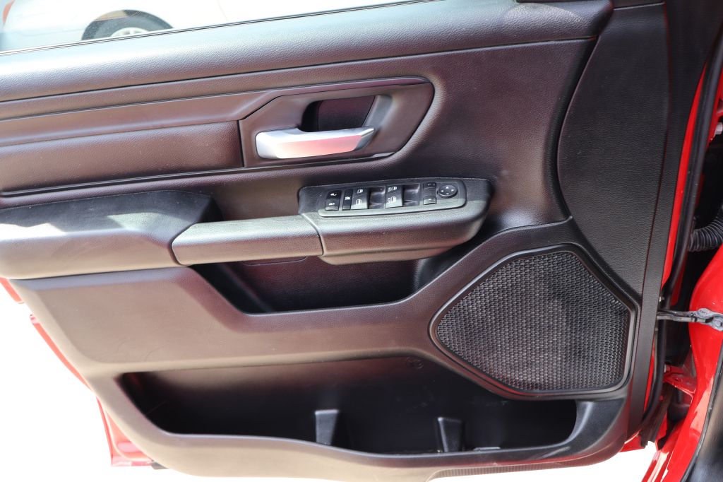Photo 26 of this RAM 1500