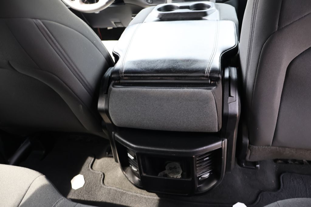 Photo 37 of this RAM 1500