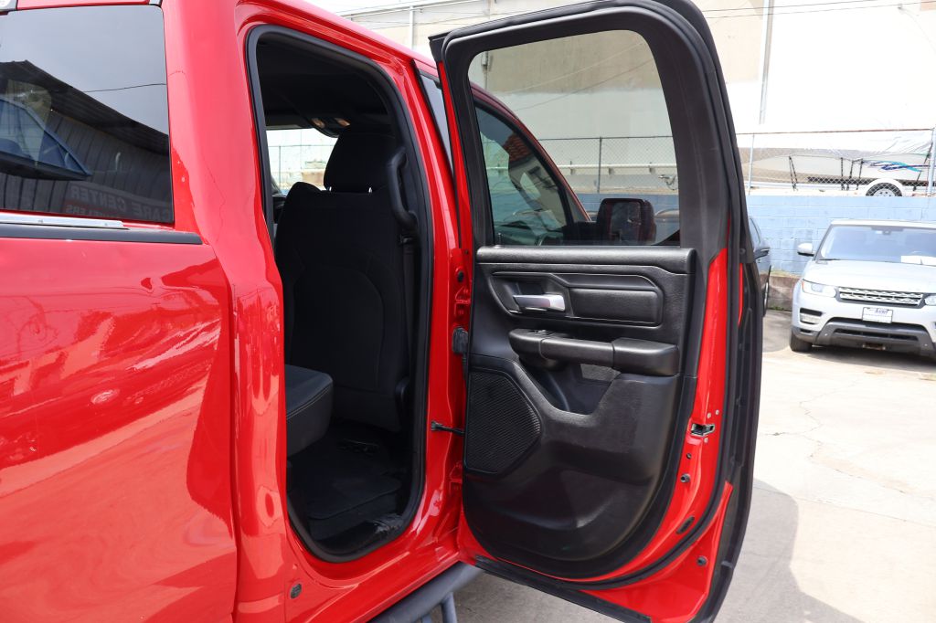 Photo 39 of this RAM 1500