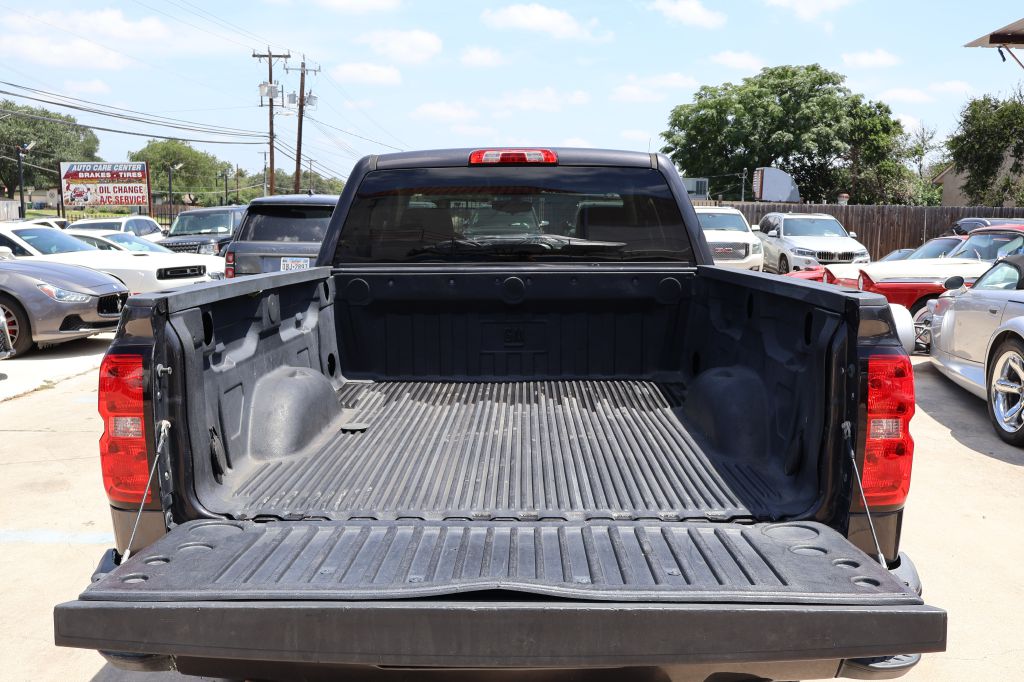 Photo 10 of this CHEVROLET SILVERADO 1500