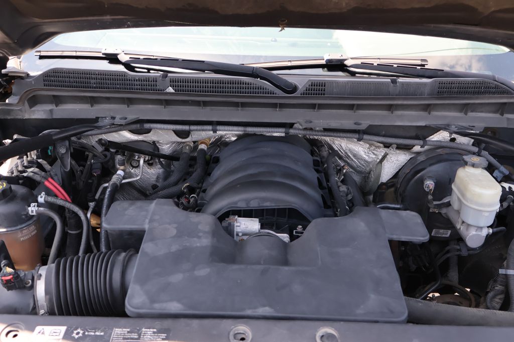 Photo 12 of this CHEVROLET SILVERADO 1500