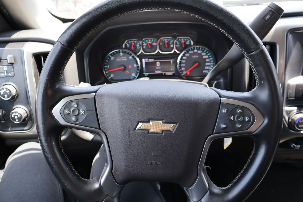 Photo 15 of this CHEVROLET SILVERADO 1500