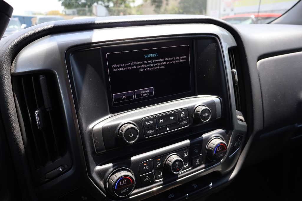 Photo 16 of this CHEVROLET SILVERADO 1500