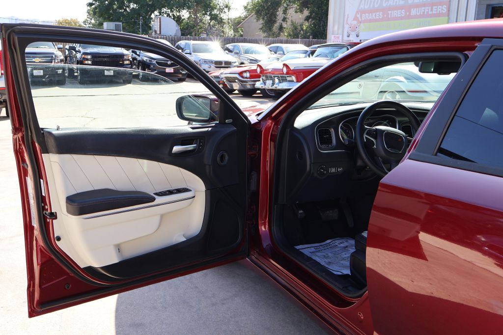 Used Car 2018 Dodge Charger  Sxt Plus For Sale Under $15,000 In San Antonio, Texas
