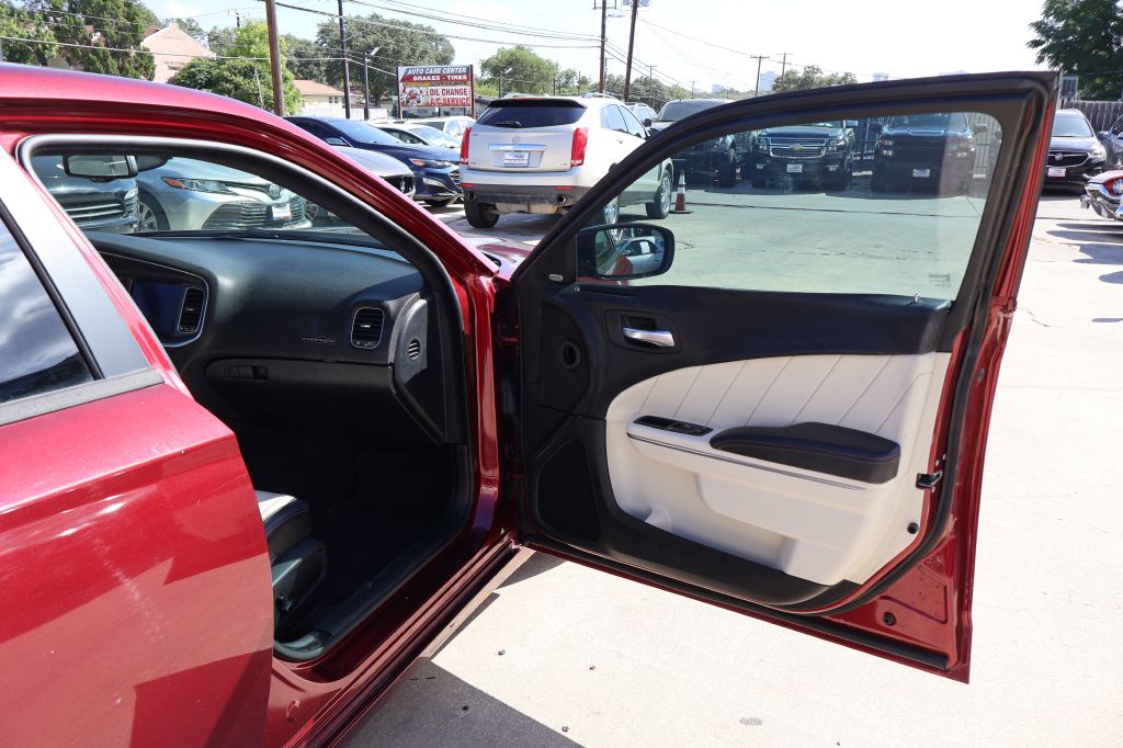 Used Car 2018 Dodge Charger  Sxt Plus For Sale Under $15,000 In San Antonio, Texas