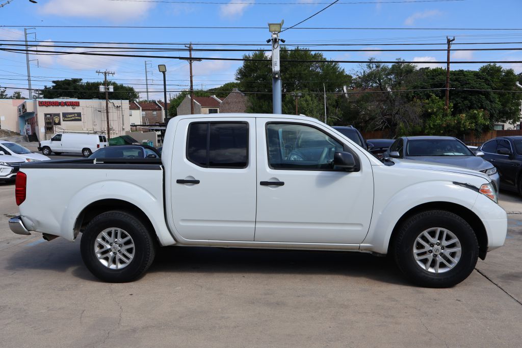Photo 8 of this NISSAN FRONTIER