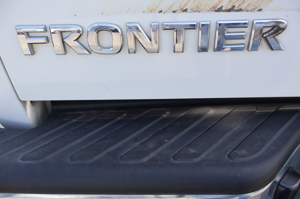Photo 11 of this NISSAN FRONTIER
