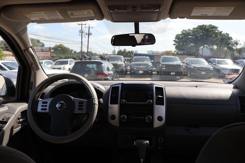 Photo 33 of this NISSAN FRONTIER