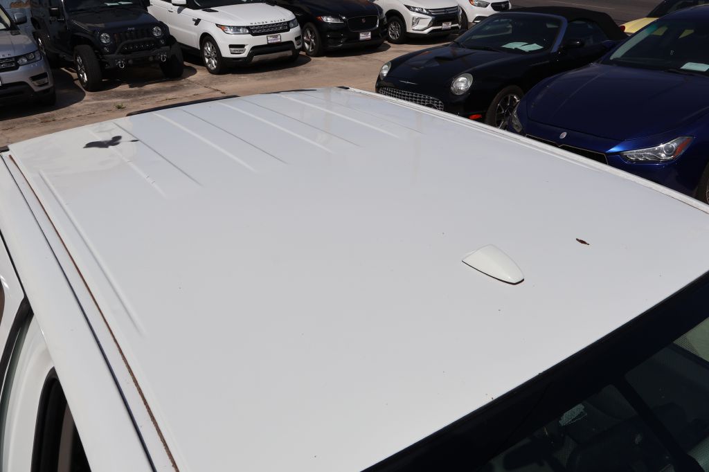 Photo 40 of this NISSAN FRONTIER