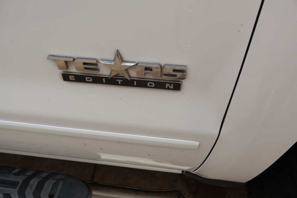 Photo 9 of this CHEVROLET SILVERADO 1500
