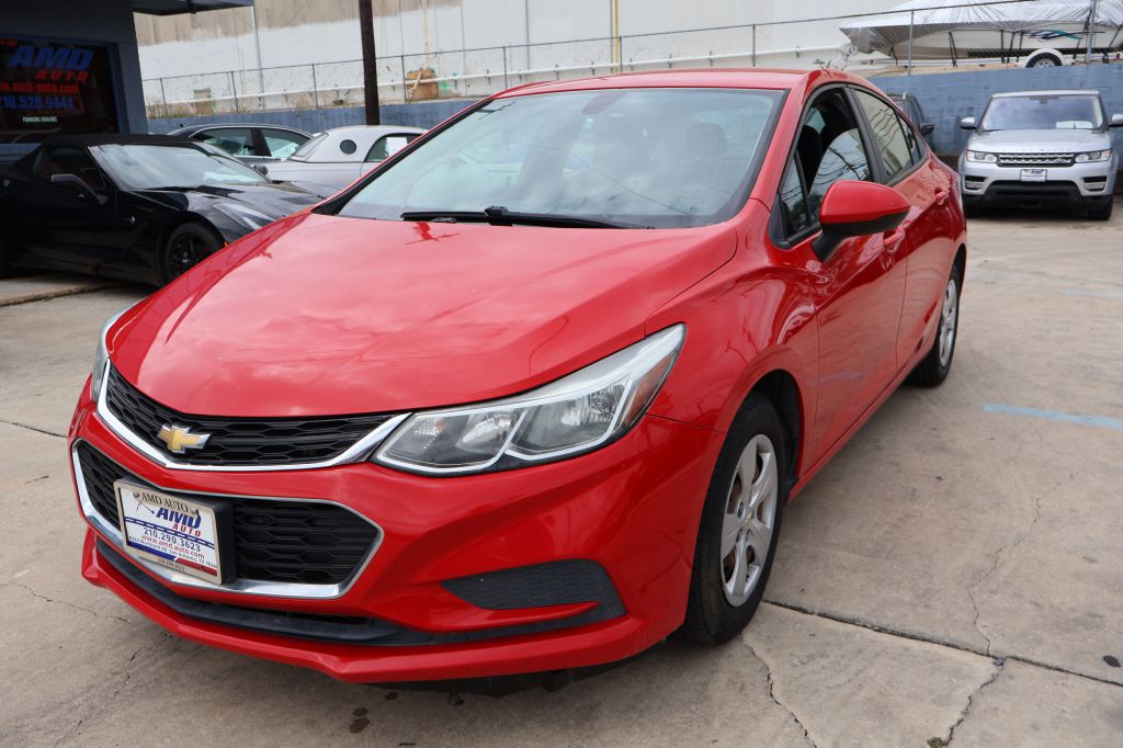 Photo 3 of this CHEVROLET CRUZE