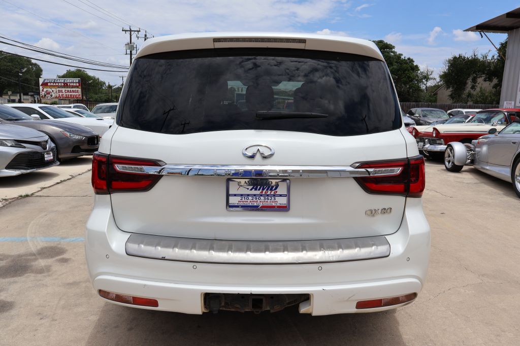 Photo 6 of this INFINITI QX80
