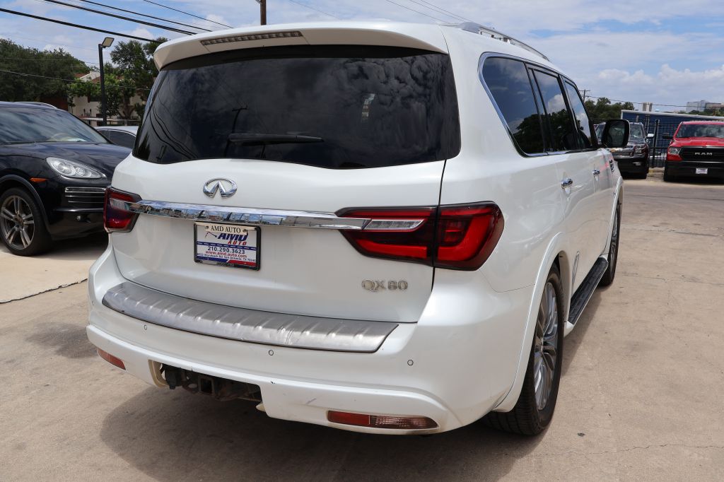 Photo 7 of this INFINITI QX80