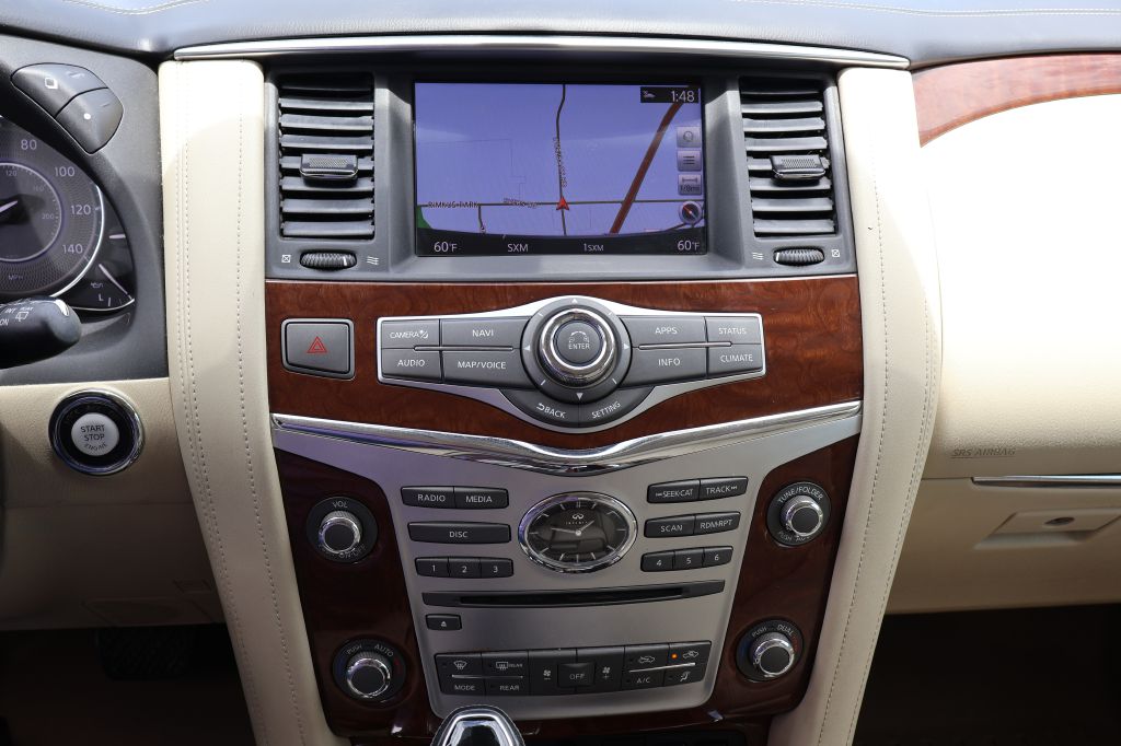 Photo 39 of this INFINITI QX80