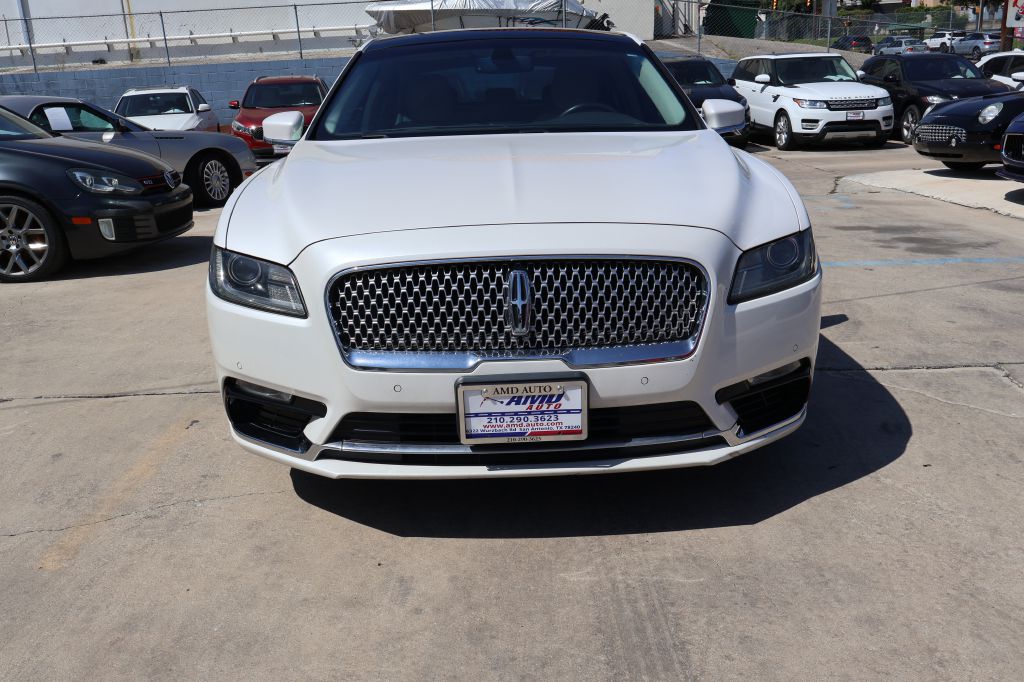 Photo 2 of this LINCOLN CONTINENTAL