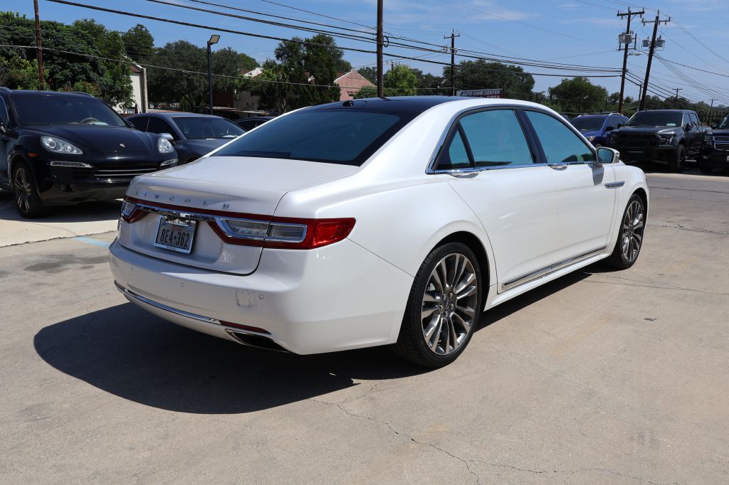 Photo 7 of this LINCOLN CONTINENTAL