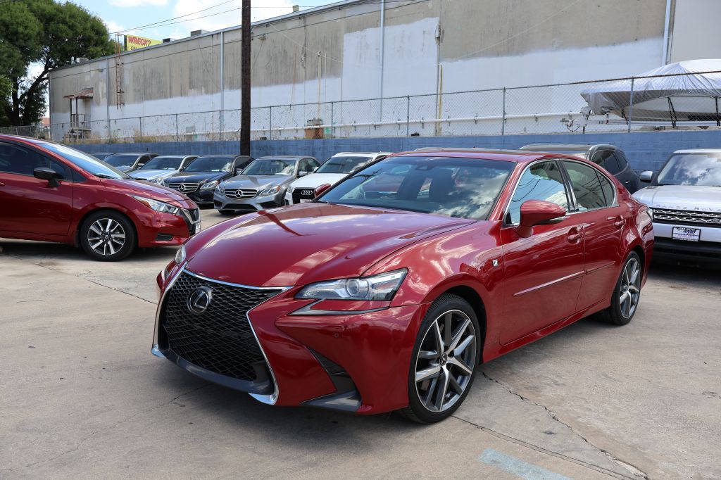Photo 3 of this LEXUS GS