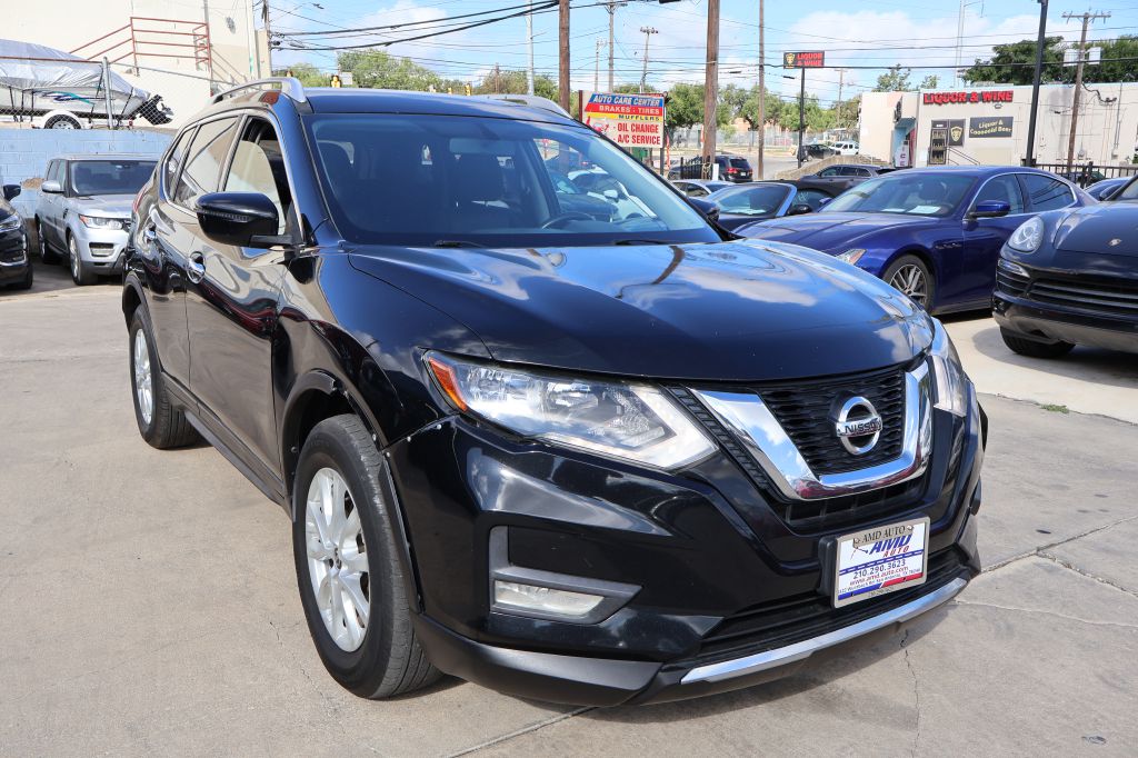 2017 NISSAN ROGUE