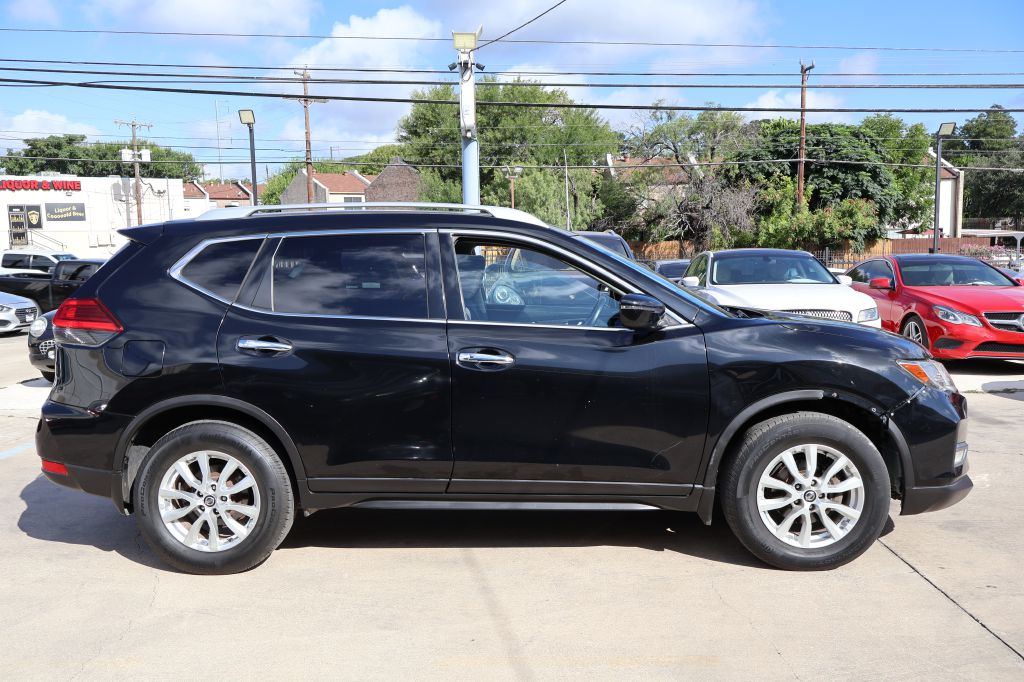 Photo 8 of this NISSAN ROGUE