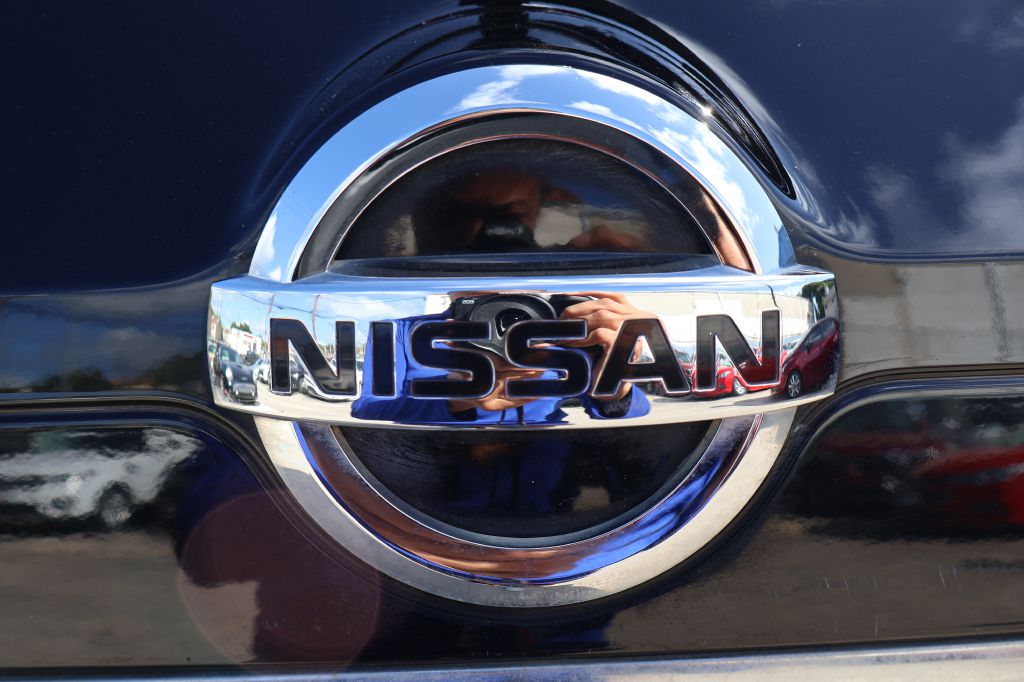 Photo 14 of this NISSAN ROGUE